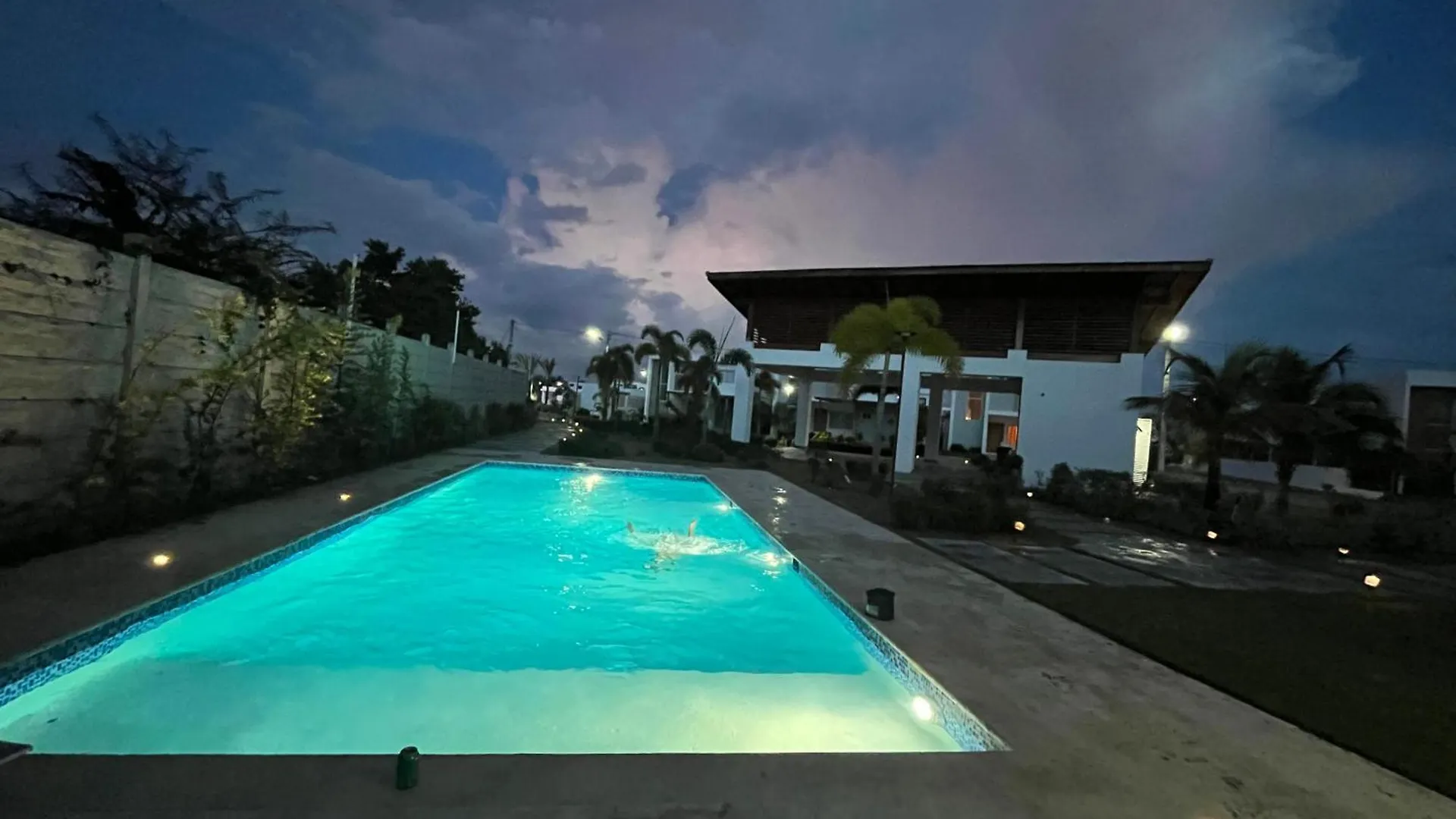 Villa Familiar Pc-Private Pool, Bbq, 15 Mnts From Airport Punta Cana