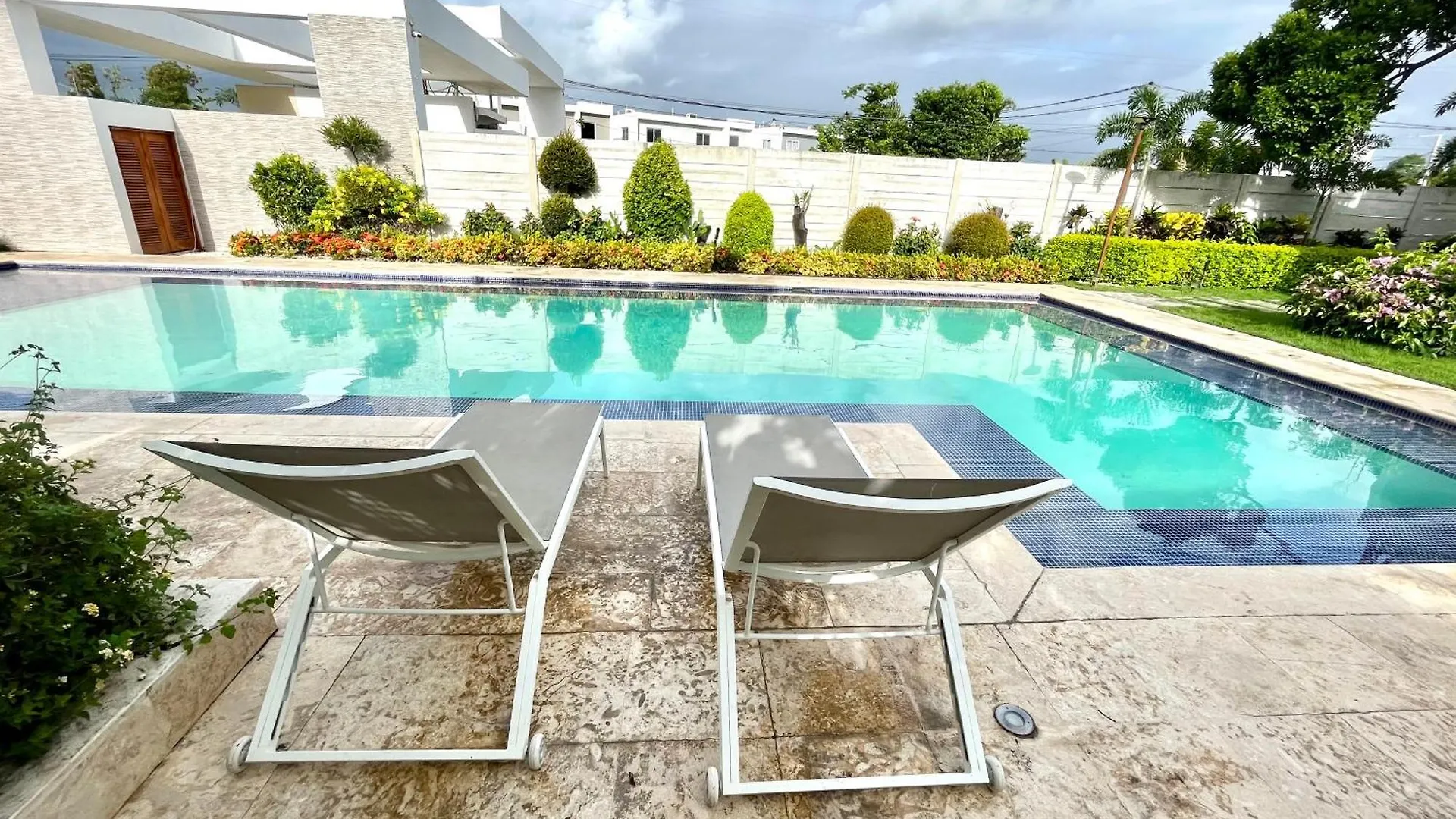 Villa Familiar Pc-Private Pool, Bbq, 15 Mnts From Airport location